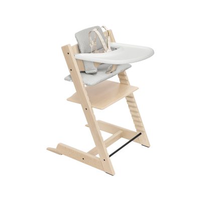 Stokke Tripp Trapp 2 con babyset, arnés, bandeja, cojín